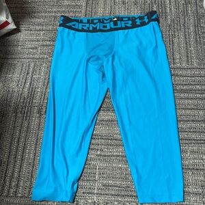 2XL Under Armour Men’s Compression Leggings.